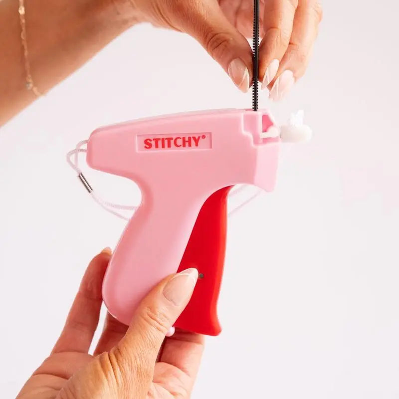 Stitchy Pink and Red Handheld Stitching Tool for Clothing Adjustments [YQT:ULO-261012-001:0e0f17e6bd459753]