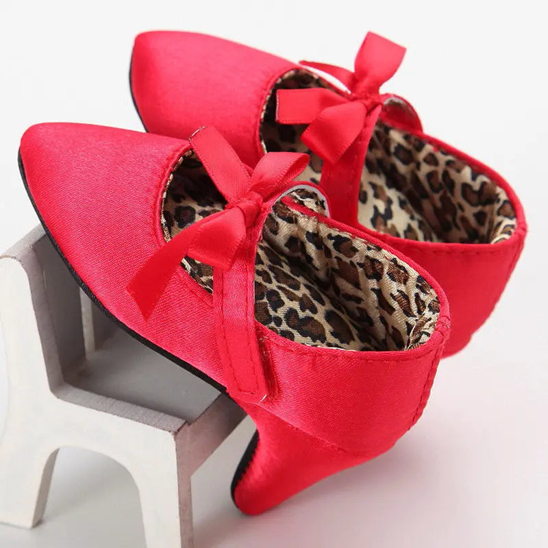 Baby Girl Bow Shoes with Pointed Toes and Decorative Heels for Photography [YQT:ULO-261002-001:5ca7bce03fde043d]