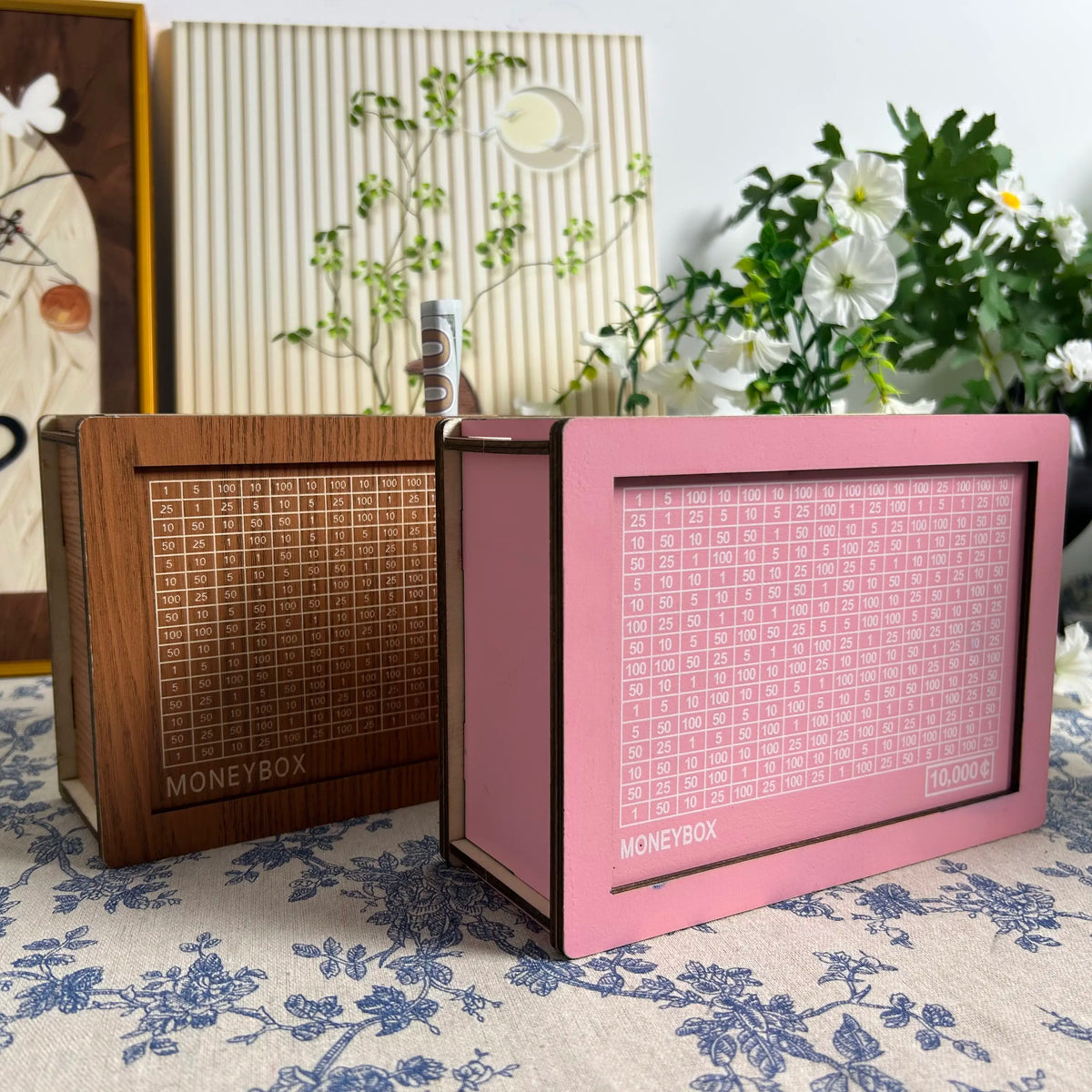 Wooden Money Saving Box with Numbered Tracker and 10000 Dollar Goal [YQT:ULO-260923-001:af880107d81844da]