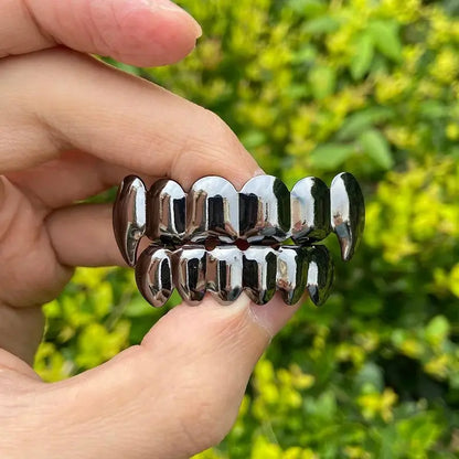 Glossy Upper and Lower Teeth Grillz with Vampire Fang Design [YQT:ULO-260925-002:b0e6ebff509a59d5]