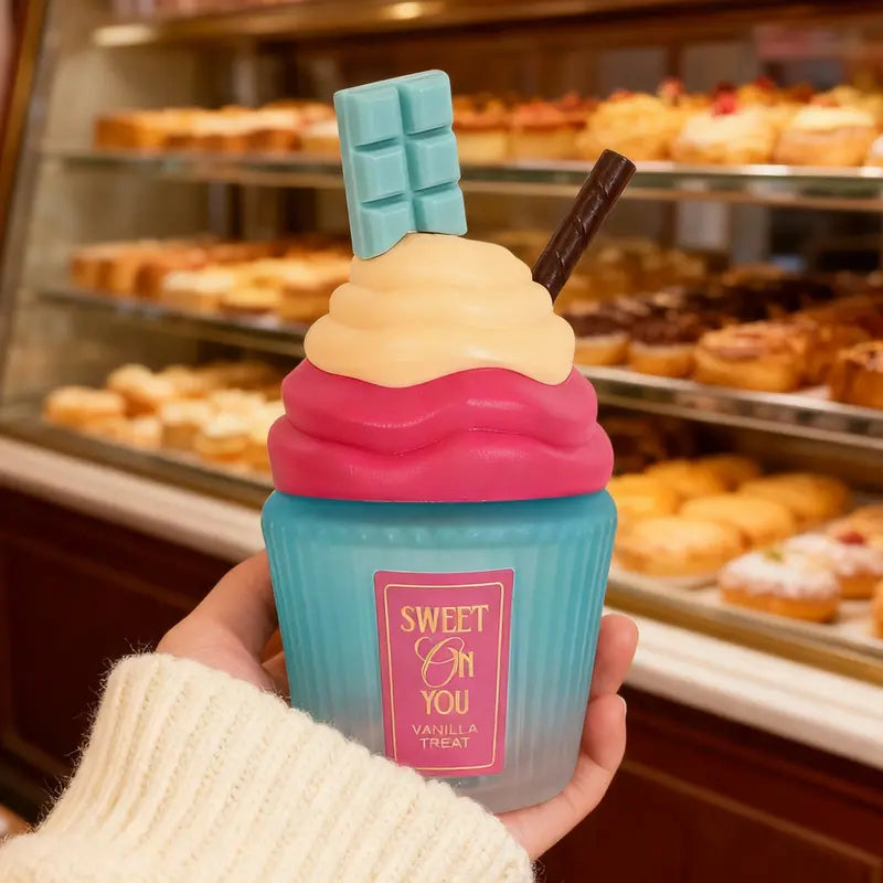Sweet on You Vanilla Treat Eau de Parfum 100ml in Cupcake Bottle [YQT:ULO-260926-001:bd6006895f8b4779]