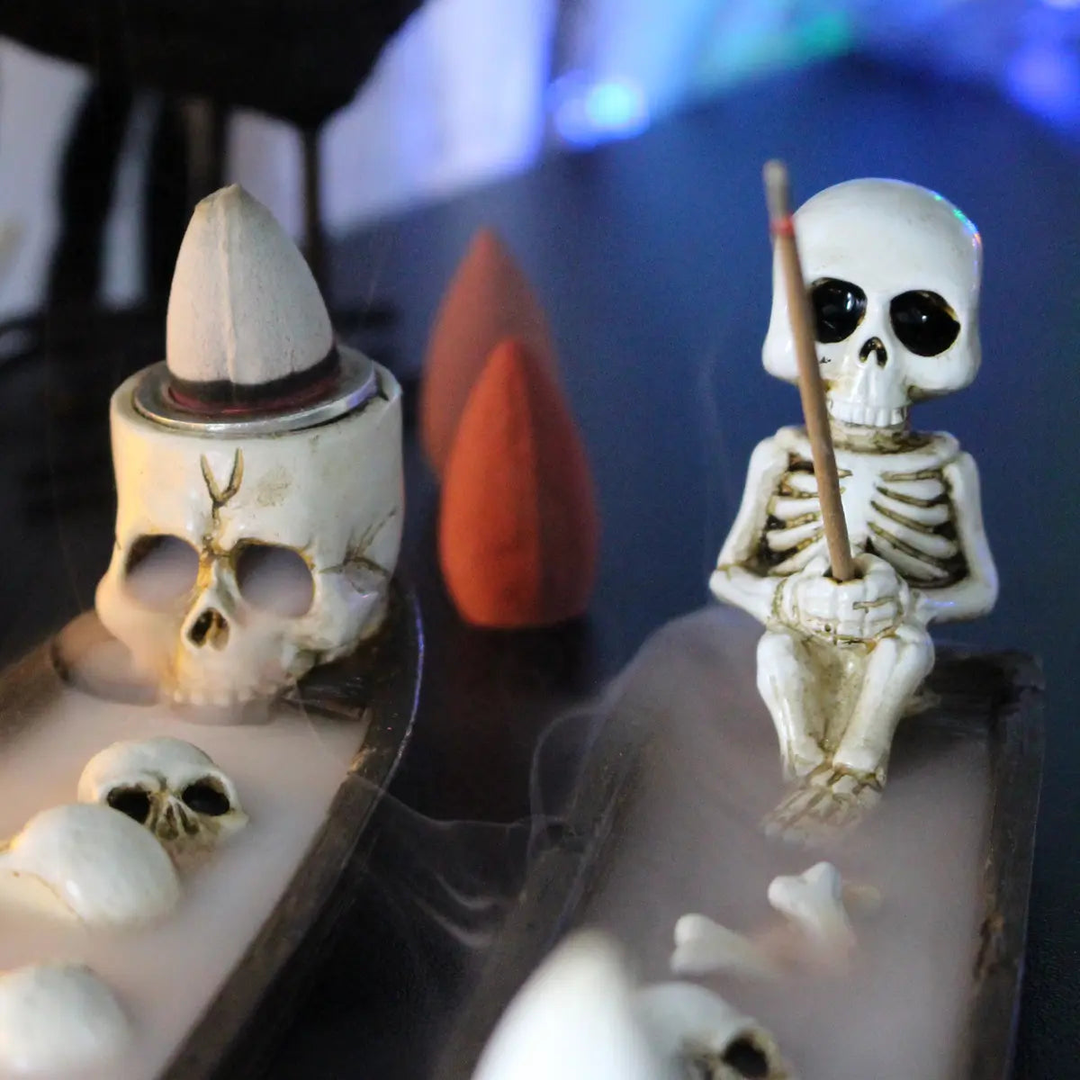 Skeleton Fishing Boat Incense Burner with Skull Details and Backflow Smoke Effect [YQT:ULO-260924-004:ab5e442e630b426a]