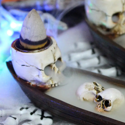 Skeleton Fishing Boat Incense Burner with Skull Details and Backflow Smoke Effect [YQT:ULO-260924-004:ea04602a6a66206a]