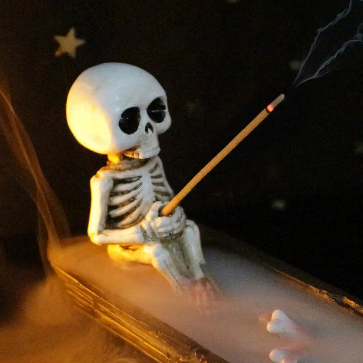 Skeleton Fishing Boat Incense Burner with Skull Details and Backflow Smoke Effect [YQT:ULO-260924-004:bb34e4be4546e9c7]