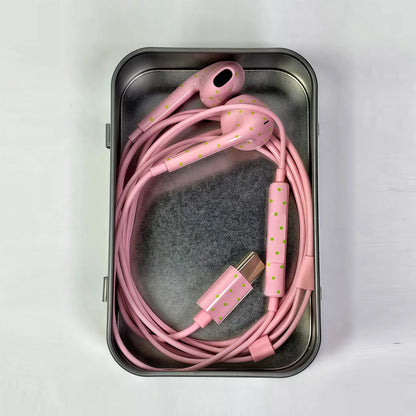 USB-C Wired Earbuds with Star and Polka Dot Designs in Multiple Colors [YQT:ULO-260916-008:d208fd89bd32fe2b]