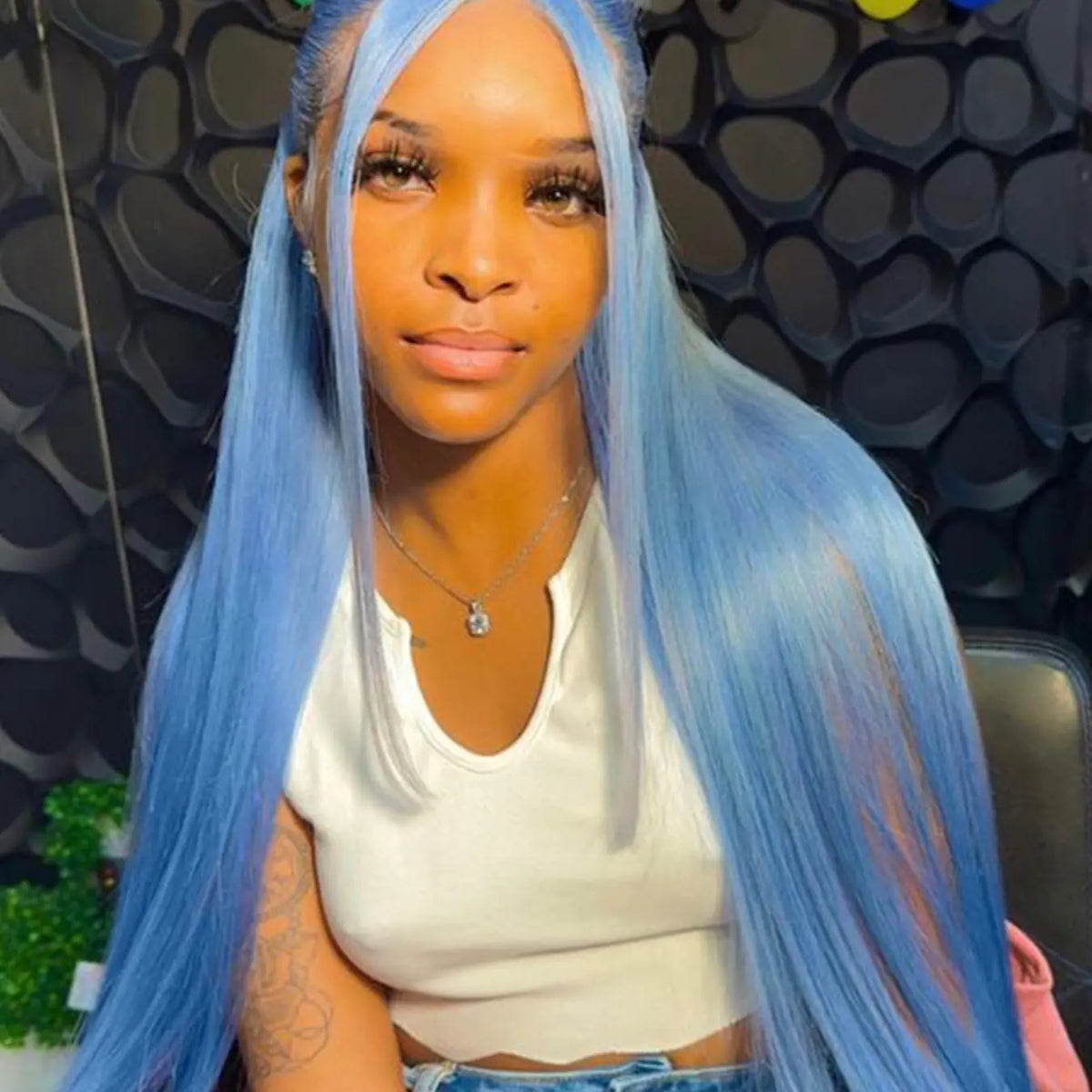 28 Inch Long Straight Synthetic Lace Front Wig in Multiple Colors [YQT:ULO-261008-004:e21d5cf9f31c28a9]