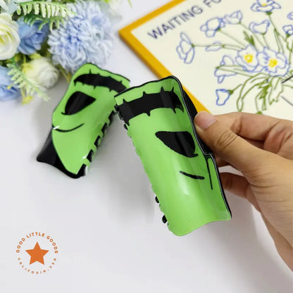 Halloween Claw Hair Clips with Horror Faces, Ghosts and Novelty Designs [YQT:ULO-261008-003:736de6fa1e638958]