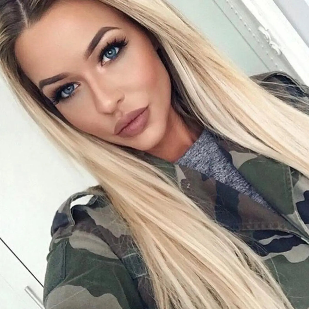 28 Inch Long Straight Synthetic Lace Front Wig in Multiple Colors [YQT:ULO-261008-004:cdb92e5944d662f6]