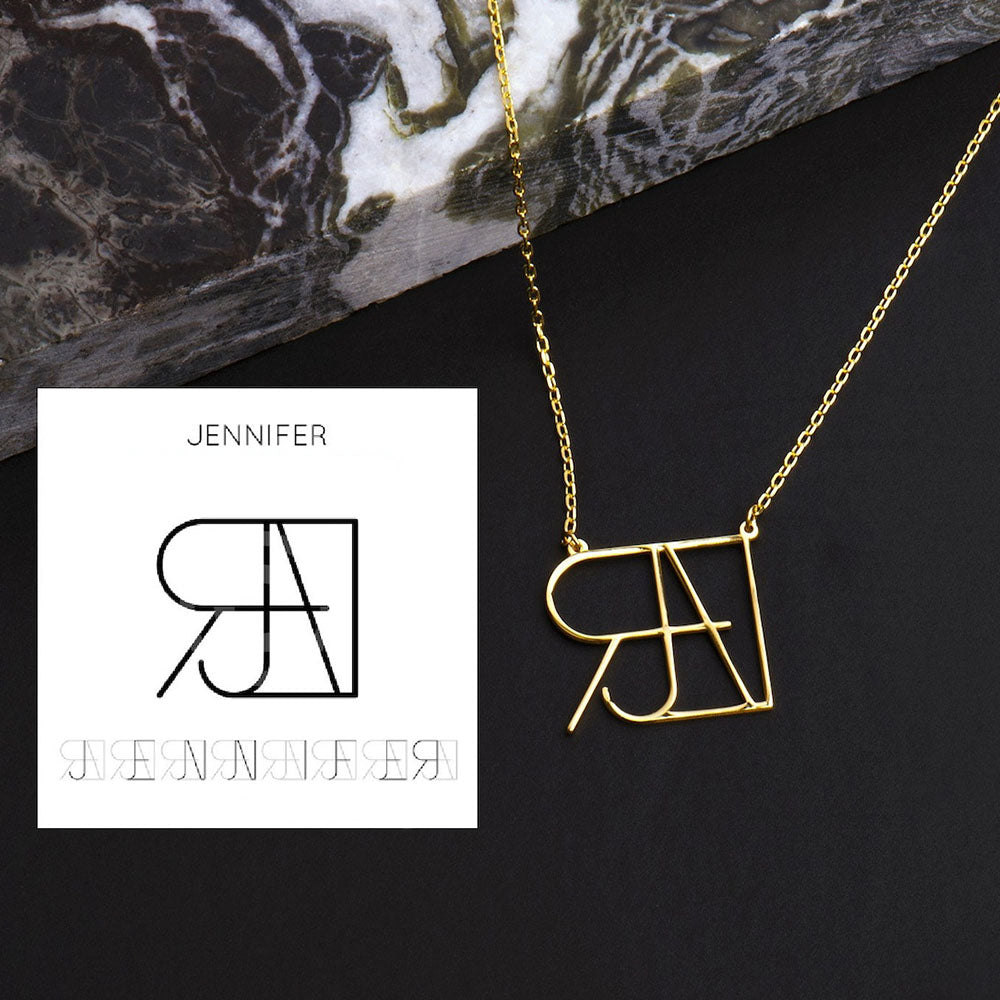 💗Collier personnalisé avec logo et nom au design unique.